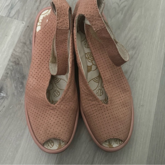 Fly london Pink Perforated Leather Mules size 38 - Picture 1 of 6